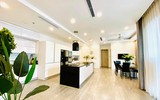 [ẢNH] Diễn viên đại gia Lã Thanh Huyền: Sinh nhật tuổi 35 trong biệt thự đắt giá cùng dàn sao ‘hot’ 