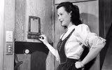 [ẢNH] Nữ minh tinh đầu tiên khỏa thân trên màn ảnh - Hedy Lamarr 