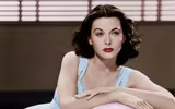 [ẢNH] Nữ minh tinh đầu tiên khỏa thân trên màn ảnh - Hedy Lamarr 