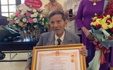 [ẢNH] Cuộc sống bình yên của NSND Trần Hạnh ở tuổi 91