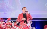 [ẢNH] Danh ca Trường Vũ: Đằng sau những tình khúc 'nghèo' là cuộc sống sung túc, viên mãn nơi trời Tây