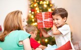 [ẢNH] Những món quà Noel ý nghĩa và thiết thực cho trẻ em 