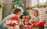 [ẢNH] Những món quà Noel ý nghĩa và thiết thực cho trẻ em 