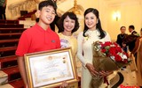 [ẢNH] NSND Thu Hà ‘Lá ngọc cành vàng’: Cuộc sống bình yên, nhan sắc trẻ đẹp khó tin ở tuổi 51