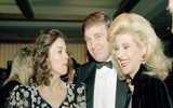Người vợ đầu tiên không quan tâm đến việc tranh cử của ông Donald Trump