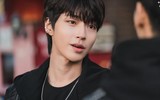 [ẢNH] Giải mã sức hút của Hwang In Yeop - nam thần U30 'chuyên trị' các vai 'trùm trường' 