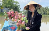 [ẢNH] Đám cưới miền Tây đặc biệt của Á hậu Thúy An: Nhà trai đi thuyền, cô dâu vàng đeo ‘trĩu cổ’, dàn phù dâu toàn Hoa hậu