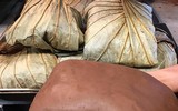 [ẢNH] Đất hun khói và loạt món ăn lạ miệng từ bùn đất không phải ai cũng biết