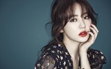 [ẢNH] Hành trình nhan sắc từ đẹp tự nhiên đến 'xấu nhân tạo' của nữ diễn viên Yoon Eun Hye