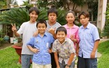 [ẢNH] Sau 17 năm, Hạnh ‘cận’ của ‘Kính vạn hoa’ đã thay đổi ra sao? 