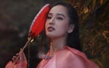 [ẢNH] Hoa hậu Mai Phương Thúy: Diện áo dài cách tân, bỡ ngỡ trong lần đầu đón Tết xa nhà 