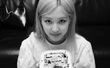 [ẢNH] Lisa - Rosé (BlackPink): Cặp bạn thân tuổi Sửu đình đám nhất làng giải trí Hàn Quốc 