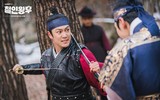 [ẢNH] 'Biểu ca' Na In Woo thay thế Ji Soo trong 'Sông đón trăng lên' là ai? 