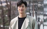 [ẢNH] 'Biểu ca' Na In Woo thay thế Ji Soo trong 'Sông đón trăng lên' là ai? 