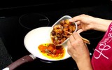 [ẢNH] Cảnh giác với ngộ độc thực phẩm mùa nắng nóng 