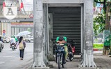 [ẢNH] Người lao động nhọc nhằn mưu sinh dưới thời tiết oi nóng của Hà Nội