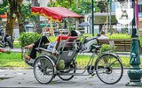 [ẢNH] Người lao động nhọc nhằn mưu sinh dưới thời tiết oi nóng của Hà Nội