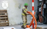 [ẢNH] Người lao động nhọc nhằn mưu sinh dưới thời tiết oi nóng của Hà Nội