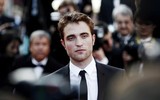 [ẢNH] Robert Pattinson: ‘Ma cà rồng’ lận đận từng bị ‘cắm sừng’, nhiễm Covid-19 khi quay phim