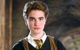 [ẢNH] Robert Pattinson: ‘Ma cà rồng’ lận đận từng bị ‘cắm sừng’, nhiễm Covid-19 khi quay phim