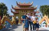 [ẢNH] Khối tài sản của danh hài Hoài Linh 'khủng' cỡ nào?