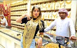 [ẢNH] ‘Lóa mắt’ với chợ vàng ở UAE: Nơi không chỉ bán trang sức mà cả...khẩu trang bằng vàng
