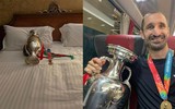 [ẢNH] Muôn cách nghỉ xả hơi sau Euro 2020 của các siêu sao bóng đá 
