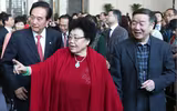 [ẢNH] 'Đường Tăng' Trì Trọng Thuỵ và cuộc hôn nhân viên mãn với người vợ tỷ phú 