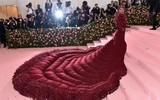 [ẢNH] Mãn nhãn với những kiệt tác váy độc - đẹp - lạ tại đại tiệc Met Gala 2021 