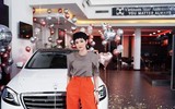 Hiền Hồ quá giàu có với nhà đẹp ngập đồ hiệu, liên tục thay xe sang… chỉ sau 5 năm ca hát