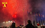 Ngắm màn pháo hoa mừng lễ 30-4 rực sáng trên bầu trời TP.Hồ Chí Minh