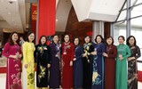 Hình ảnh các nữ đại biểu tham dự Đại hội XIII của Đảng