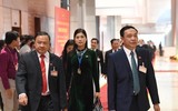 Hình ảnh các nữ đại biểu tham dự Đại hội XIII của Đảng