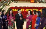 Hình ảnh các nữ đại biểu tham dự Đại hội XIII của Đảng