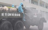 [Ảnh] Bộ Tư lệnh Thủ đô phun khử khuẩn Bệnh viện K cơ sở Tân Triều phòng Covid-19