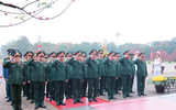Hình ảnh Tổng Bí thư tới Nhà 67 dâng hương tưởng niệm Chủ tịch Hồ Chí Minh