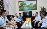 Hình ảnh Chủ tịch nước Tô Lâm thăm nhân dân làng cổ Đường Lâm, Hà Nội