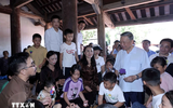 Hình ảnh Chủ tịch nước Tô Lâm thăm nhân dân làng cổ Đường Lâm, Hà Nội