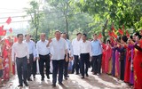 Hình ảnh Chủ tịch nước Tô Lâm thăm nhân dân làng cổ Đường Lâm, Hà Nội