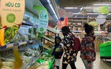 Cận cảnh siêu thị, chợ tại Hà Nội mùng 5 Tết Nguyên đán
