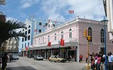 Vì sao quốc đảo Barbados muốn “dứt hẳn” khỏi Anh?