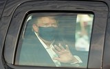  [Ảnh] Tổng thống Donald Trump và pha diễn trên “sân khấu chính trị” của nước Mỹ