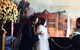 [Ảnh] Mối tình ngọt ngào như trong phim của Phó Tổng thống đắc cử nước Mỹ