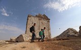 [Ảnh] Cảnh tha hương của người Syria khi lánh nạn trong các khu di tích cổ