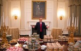 [ẢNH] Những khoảnh khắc đi vào lịch sử trong nhiệm kỳ 4 năm của Tổng thống Donald Trump