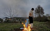 [Ảnh] Thảm cảnh khi đại dịch Covid-19 bùng phát tại vùng nông thôn Iran 