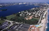 [Ảnh] Tại sao bãi đỗ trực thăng ở khu Mar-a-Lago của ông Donald Trump lại bị phá dỡ? 