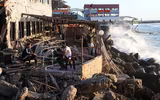 [Ảnh] Cuộc sống thường ngày giữa cảnh đổ nát vì bom đạn ở Gaza