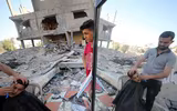 [Ảnh] Cuộc sống thường ngày giữa cảnh đổ nát vì bom đạn ở Gaza