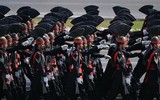 [Ảnh] Những bộ quân phục kỳ quái càng ngắm càng thú vị